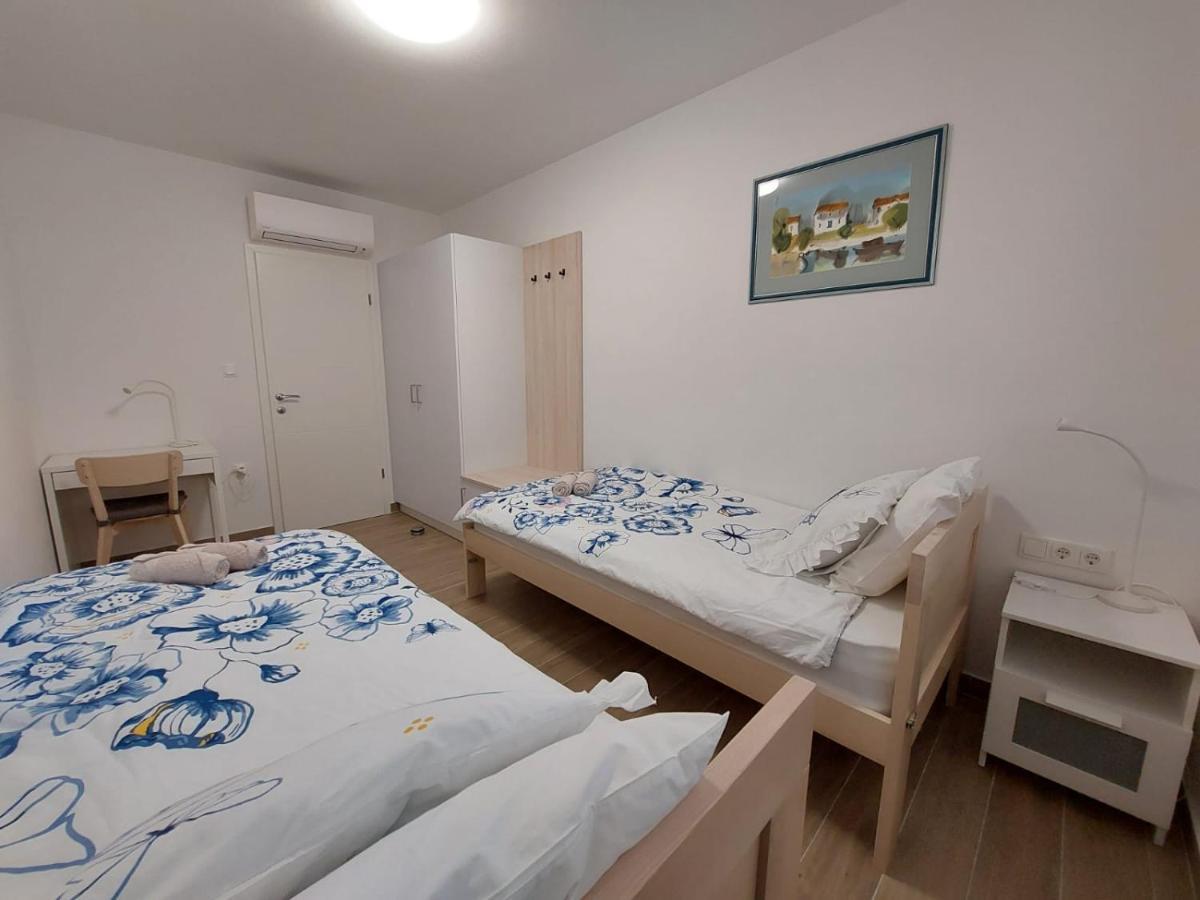 Seashells Apartments Tribunj Tribalj Buitenkant foto